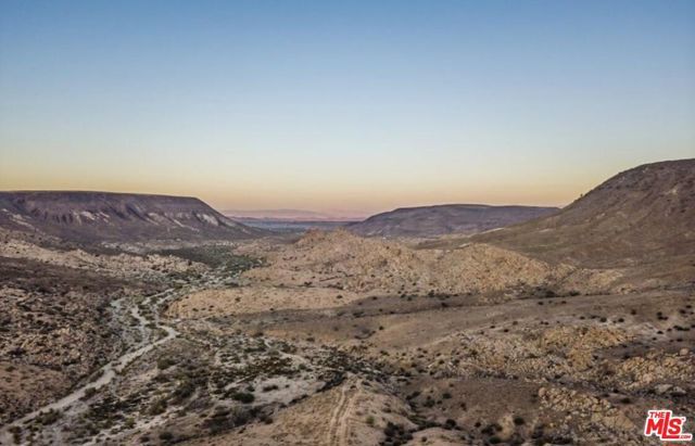 3569 CALMADA Rd Road, Pioneertown, CA 92268