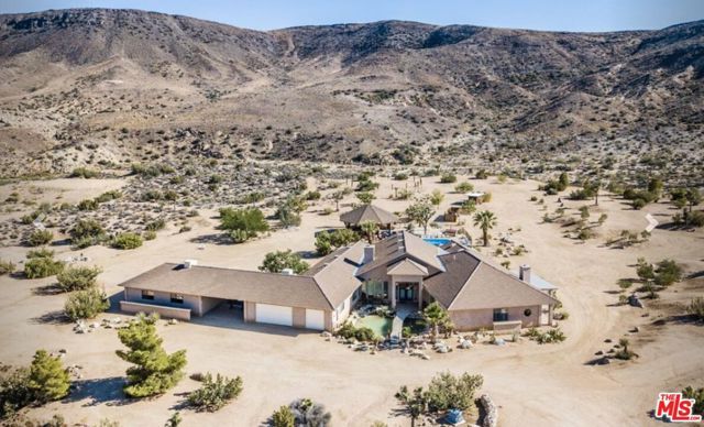3569 CALMADA Rd Road, Pioneertown, CA 92268