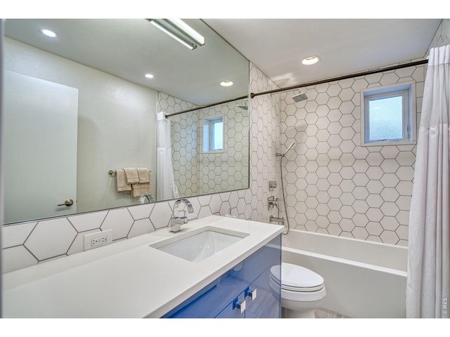 375 Bates Ave, Boulder, CO 80305