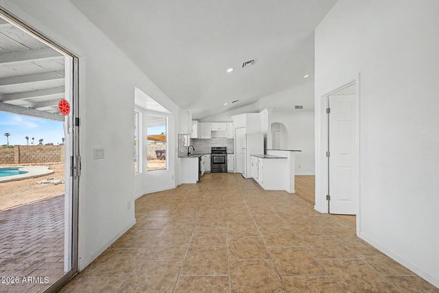 10097 W MARIPOSA Street, Phoenix, AZ 85037