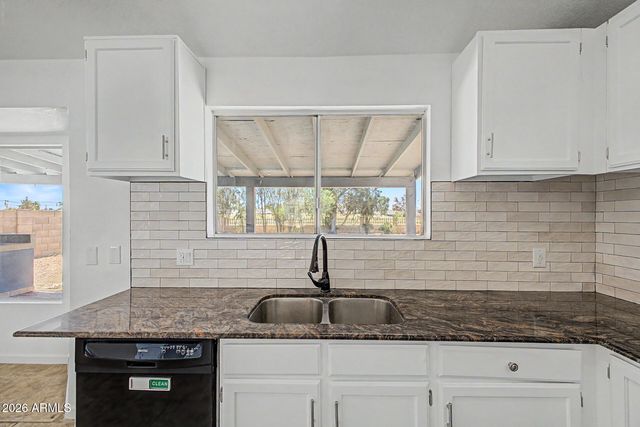 10097 W MARIPOSA Street, Phoenix, AZ 85037