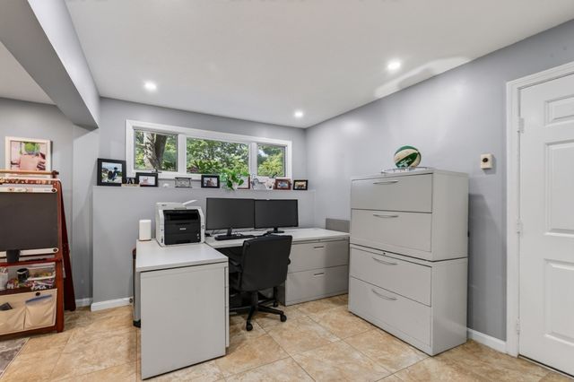 1200 Salem Street 119, Lynnfield, MA 01940