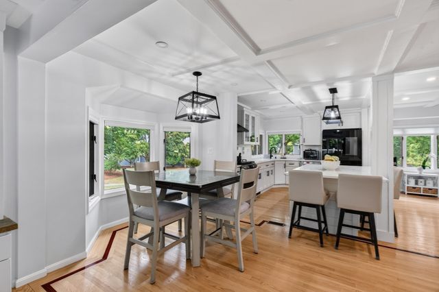 1200 Salem Street 119, Lynnfield, MA 01940