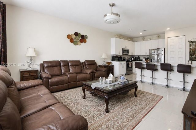 19220 NE 9th Place, Miami, FL 33179