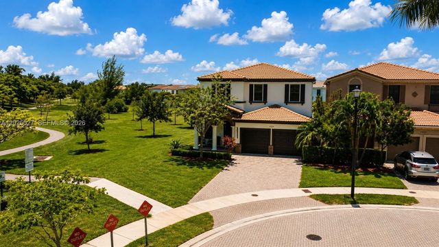 19220 NE 9th Place, Miami, FL 33179