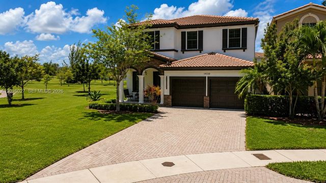 19220 NE 9th Place, Miami, FL 33179