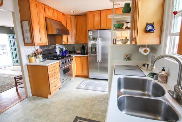 4844 Del Mar Ave., San Diego, CA 92107