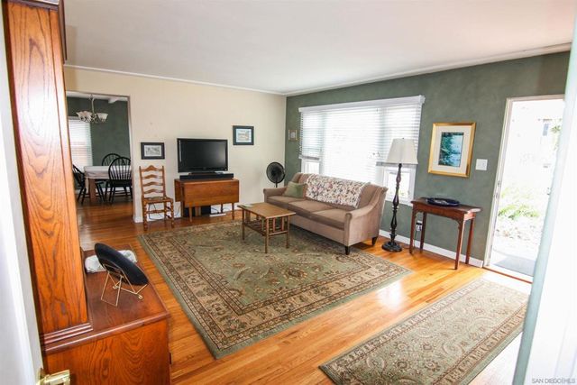 4844 Del Mar Ave., San Diego, CA 92107