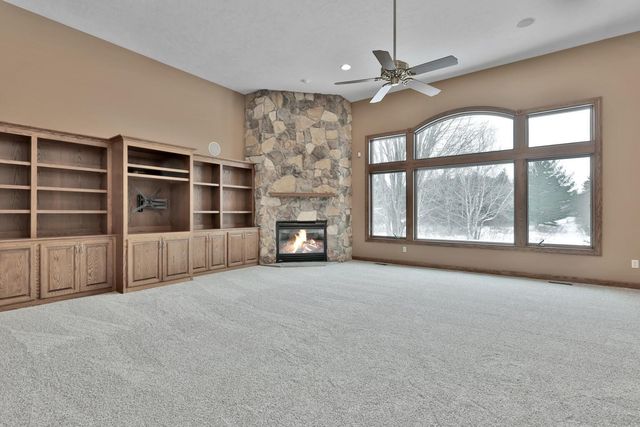 13599 Keystone Avenue N, Hugo, MN 55038