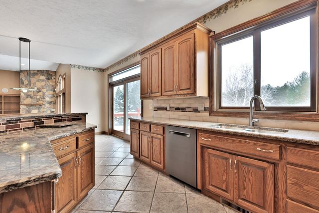 13599 Keystone Avenue N, Hugo, MN 55038