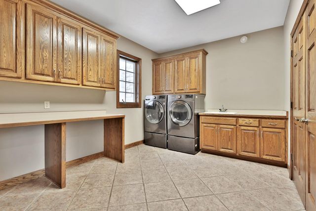 13599 Keystone Avenue N, Hugo, MN 55038