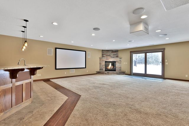 13599 Keystone Avenue N, Hugo, MN 55038