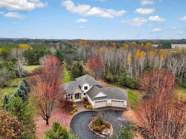 13599 Keystone Avenue N, Hugo, MN 55038