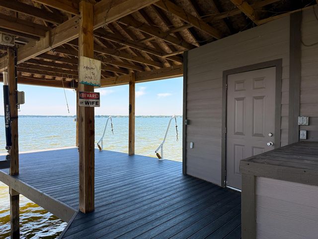 20274 County Road 376, Marquez, TX 77865