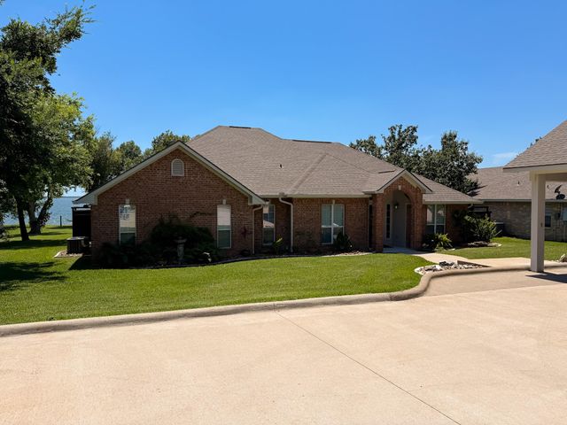 20274 County Road 376, Marquez, TX 77865