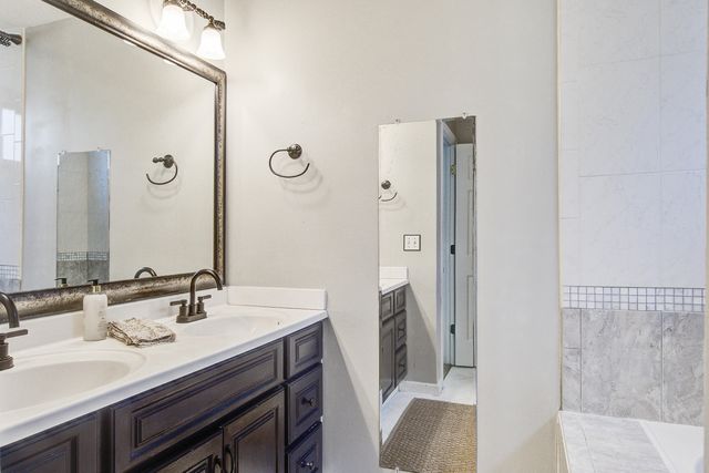 11 Stutz Court, Charleston, SC 29414