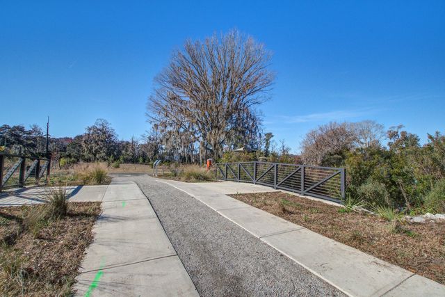 11 Stutz Court, Charleston, SC 29414