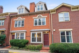 512 COLECROFT CT, Alexandria, VA 22314