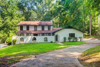 2085 High Point SW Trail, Atlanta, GA 30331