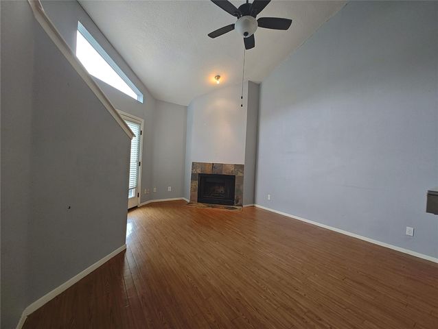 10855 Meadowglen Lane 928, Houston, TX 77042
