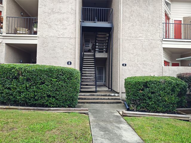 10855 Meadowglen Lane 928, Houston, TX 77042