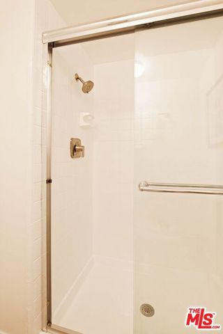2700 Cahuenga Boulevard 4303, Los Angeles, CA 90068