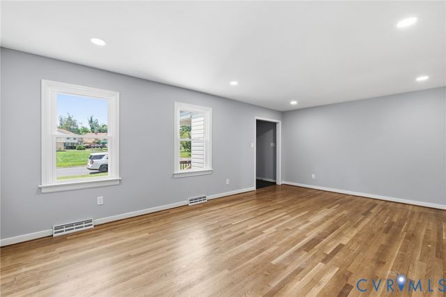 3750 Frankmont Rd, North Chesterfield, VA 23234