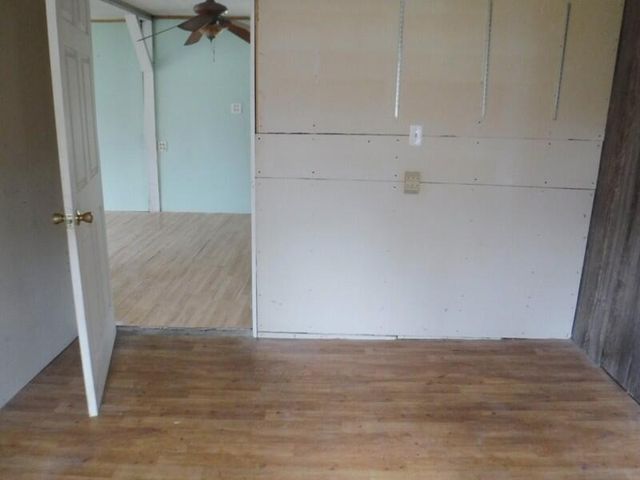 41704 6th Avenue, Bloomingdale, MI 49026