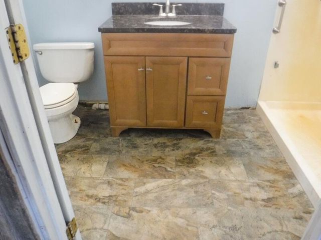 41704 6th Avenue, Bloomingdale, MI 49026