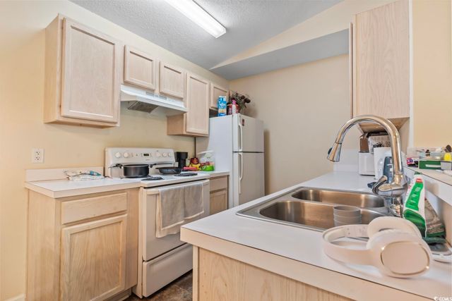 2280 Andover Dr Apt L, Surfside Beach, SC 29575