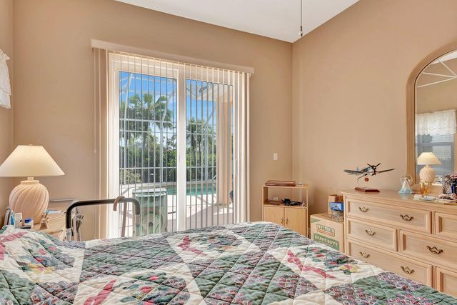 6835 WINSLOW STREET, Sarasota, FL 34243