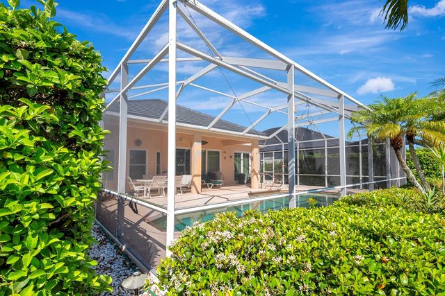 6835 WINSLOW STREET, Sarasota, FL 34243