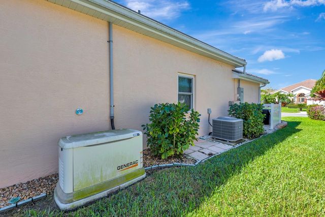6835 WINSLOW STREET, Sarasota, FL 34243