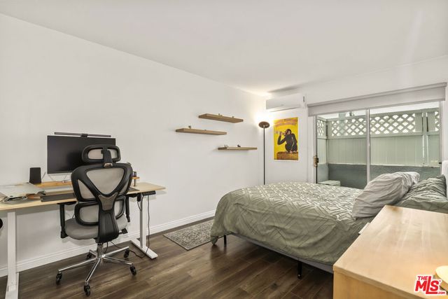 2223 S Bentley Avenue 204, Los Angeles, CA 90064