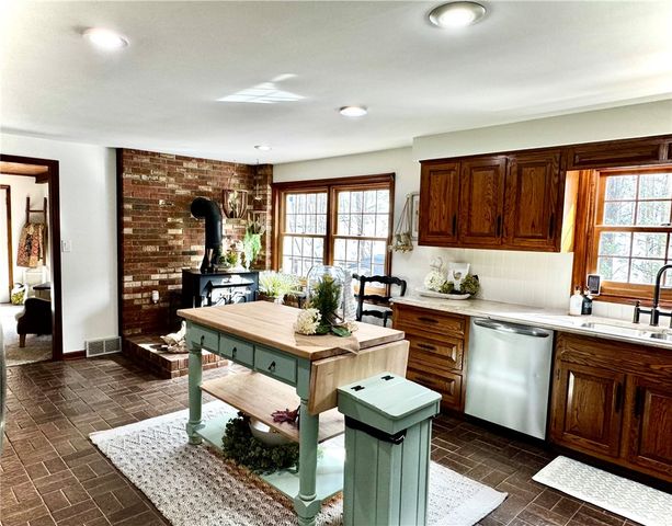 273 Rockdale Road, Penn Twp, PA 16002