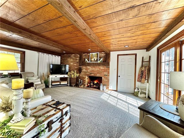 273 Rockdale Road, Penn Twp, PA 16002