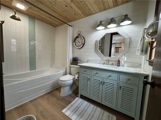 273 Rockdale Road, Penn Twp, PA 16002