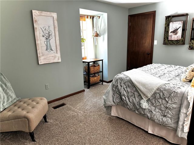 273 Rockdale Road, Penn Twp, PA 16002