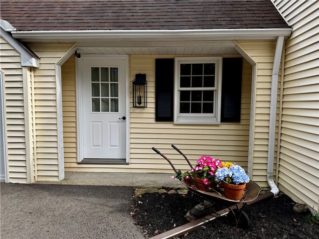 273 Rockdale Road, Penn Twp, PA 16002