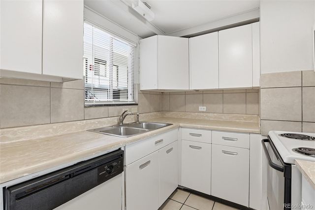 1045 Balsam Street, Lakewood, CO 80214