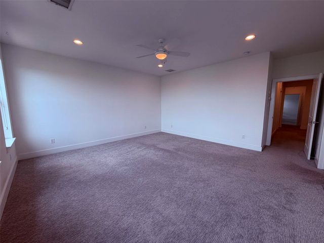 2232 Scenic Bluff Drive, Fort Worth, TX 76111