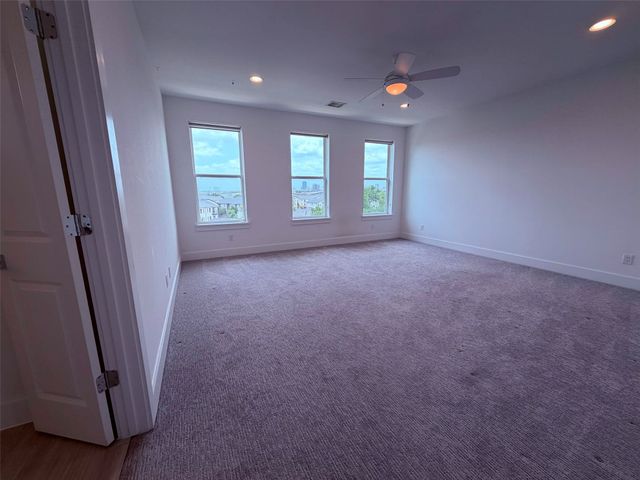 2232 Scenic Bluff Drive, Fort Worth, TX 76111