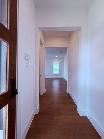2232 Scenic Bluff Drive, Fort Worth, TX 76111