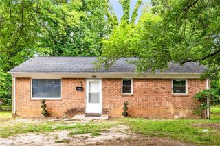 1310 Caldwell Street, Greensboro, NC 27406