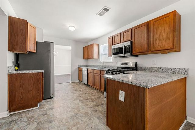 3161 BERTHAS OVERLOOK, Douglasville, GA 30135