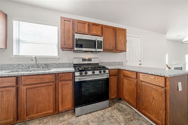 3161 BERTHAS OVERLOOK, Douglasville, GA 30135