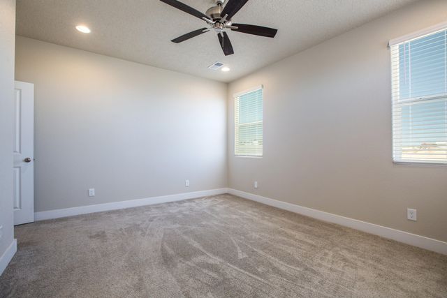 937 Northern Boulevard NE, Rio Rancho, NM 87124