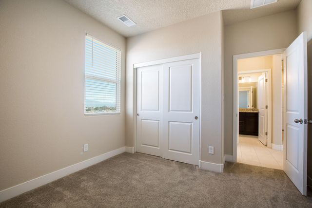 937 Northern Boulevard NE, Rio Rancho, NM 87124