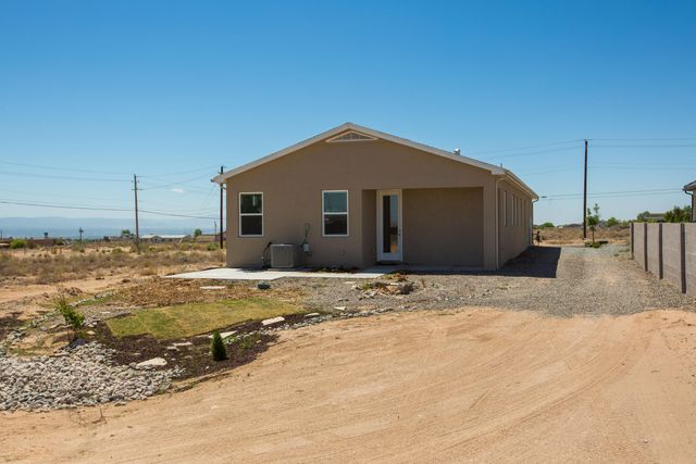 937 Northern Boulevard NE, Rio Rancho, NM 87124