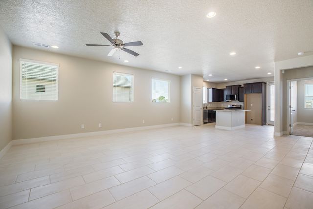 937 Northern Boulevard NE, Rio Rancho, NM 87124